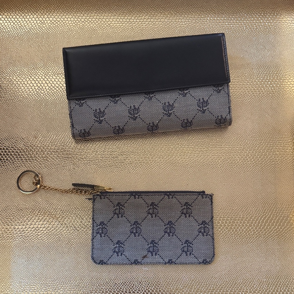 Vintage Brooks Brother Women’s wallet
